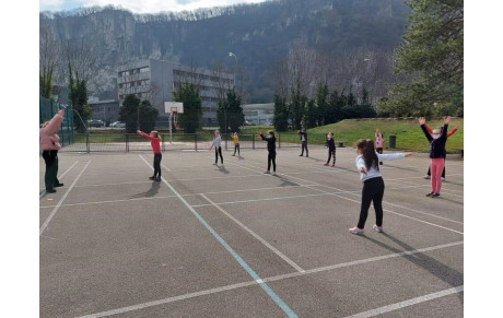 Groupes loisirs: Séance en extérieur au Parc La Poya